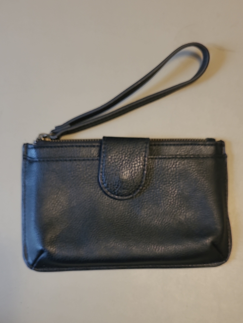 Universal Thread Classic Black Wristlet Clutch - Top Zip